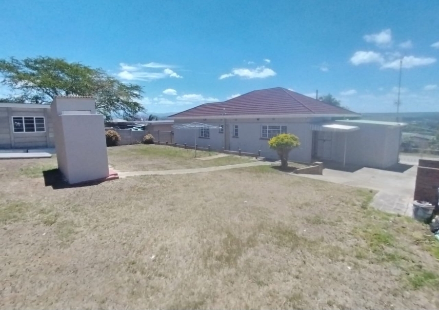 3 Bedroom Property for Sale in Bothasrus Eastern Cape